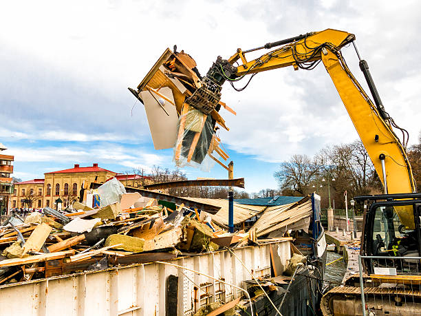 Best Trash Removal Near Me  in Oswego, IL